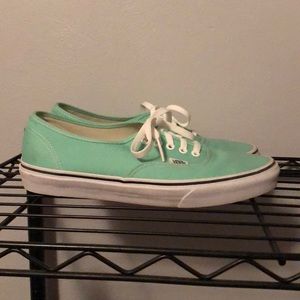 Vans authentic